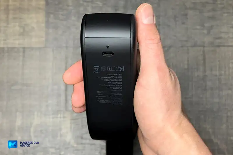 Bob and Brad D5 Pro Review: An Affordable Massage Gun For DOMs 37 bob and brad D5 Pro: Usb C Port