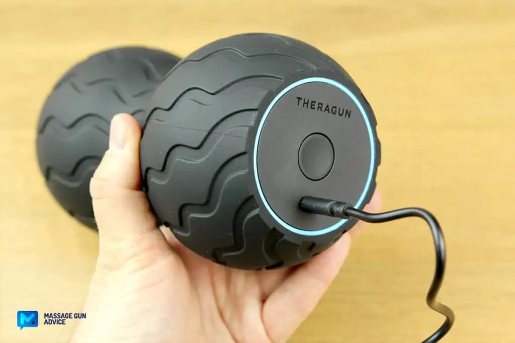 Theragun Wave Duo Review - Better Than the Wave Roller? 30 Charging Theragun Wave Duo