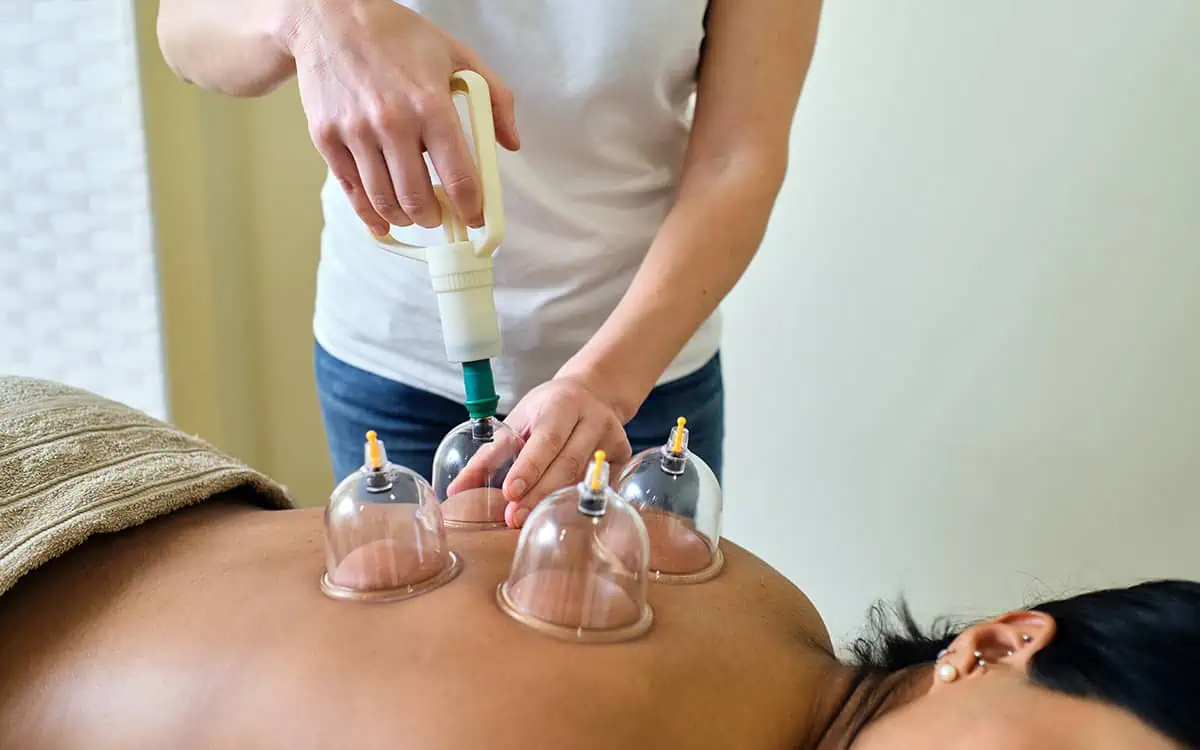 What is a Decompression Massage? Understanding the Power of Pressure 8 During Decompression Massage Treatment